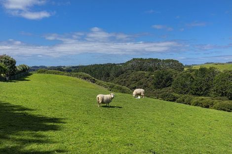 Photo of property in 296 Oaia Road, Muriwai, Waimauku, 0881