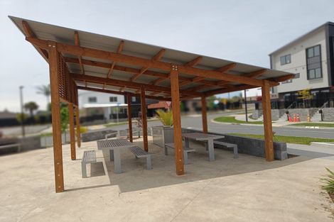 Photo of property in 37 Jabuka Street, Glen Eden, Auckland, 0602