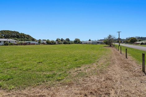 Photo of property in 35 Mckenzie Street, Taneatua, 3123