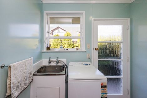 Photo of property in 245 Victoria Avenue, Hokowhitu, Palmerston North, 4410