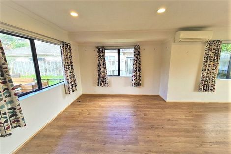 Photo of property in 87 Bluebird Crescent, Unsworth Heights, Auckland, 0632