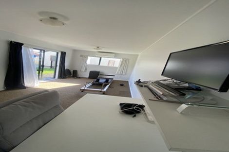 Photo of property in 11 Jeffares Place, Taradale, Napier, 4112
