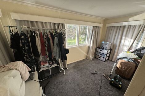 Photo of property in 3170 Great North Road, New Lynn, Auckland, 0600