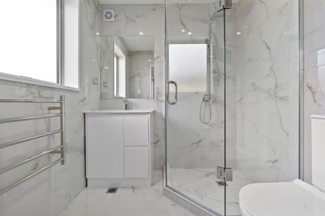 Photo of property in 72e Grove Road, Papakura, 2110