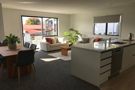 Photo of property in 17u1 Cook Street, Hamilton East, Hamilton, 3216