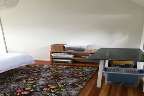 Photo of property in 22 Paramu Avenue, Birkdale, Auckland, 0626