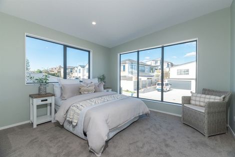 Photo of property in 4 Matuka Lane, Ranui, Auckland, 0612
