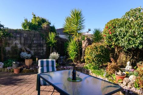 Photo of property in 14unit James Street, Victoria, Rotorua, 3010