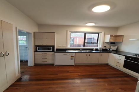 Photo of property in 15 Waimairi Road, Upper Riccarton, Christchurch, 8041