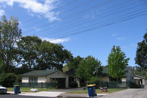 Photo of property in 93 Verbena Road, Birkdale, Auckland, 0626