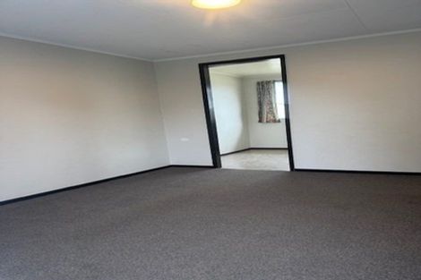 Photo of property in 2/9 Lyttelton Crescent, Tamatea, Napier, 4112