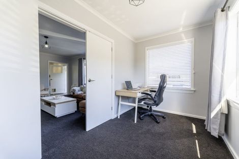 Photo of property in 10 Athol Place, Highfield, Timaru, 7910