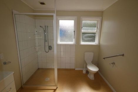 Photo of property in 5a Mangaroa Hill Road, Clouston Park, Upper Hutt, 5018