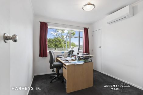 Photo of property in 12 Pimento Place, New Lynn, Auckland, 0600