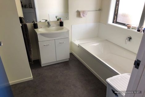 Photo of property in 220 Saint Aubyn Street, New Plymouth, 4310