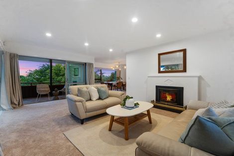 Photo of property in 1/23 Park Rise, Campbells Bay, Auckland, 0630