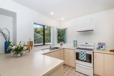 Photo of property in 2/55 Seaview Road, Glenfield, Auckland, 0629