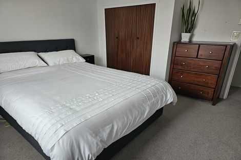 Photo of property in 2/5 Danvers Street, Havelock North, 4130