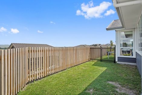 Photo of property in 4 Herring Place, Omokoroa, 3114