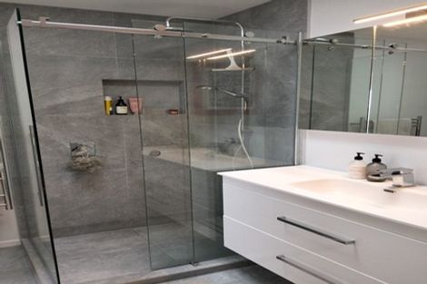 Photo of property in 10 Paparata Street, Karori, Wellington, 6012