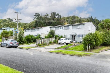 Photo of property in 11 Cambridge Terrace, Kaiti, Gisborne, 4010