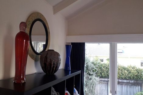 Photo of property in 9 Swansea Street, Khandallah, Wellington, 6035