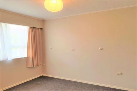 Photo of property in 1 Cluny Road, Plimmerton, Porirua, 5026