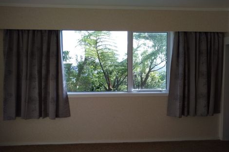 Photo of property in 85 Baylands Drive, Newlands, Wellington, 6037