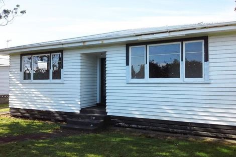 Photo of property in 195 South Road, Spotswood, New Plymouth, 4310