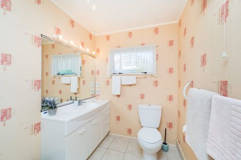 Photo of property in 54 Pencarrow Street, Highbury, Palmerston North, 4412