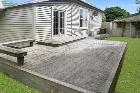 Photo of property in 150 Innes Road, St Albans, Christchurch, 8052