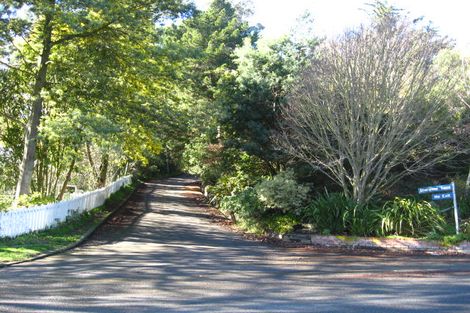 Photo of property in 16 Sherwood Lane, Cashmere, Christchurch, 8022