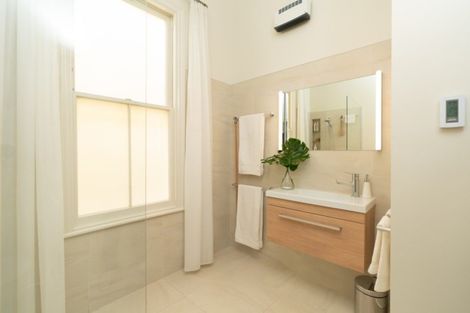 Photo of property in 56 Glenmore Street, Northland, Wellington, 6012