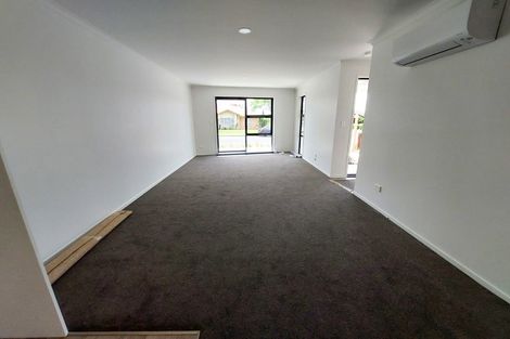 Photo of property in 152u4 Old Farm Road, Hamilton East, Hamilton, 3216
