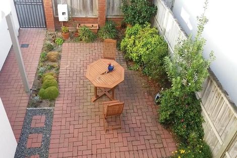 Photo of property in 18/36u Dee Street, Island Bay, Wellington, 6023