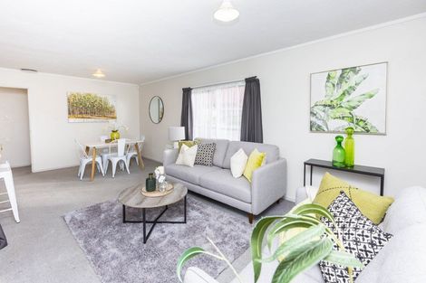 Photo of property in 8f1- Tulsa Grove, Totara Park, Upper Hutt, 5018