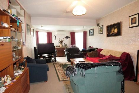 Photo of property in 46 Romilly Street, Westport, 7825