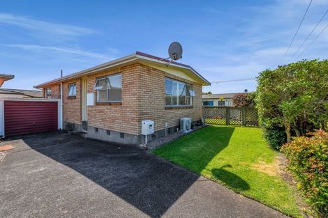 Photo of property in 38 Clemow Road, Fitzroy, New Plymouth, 4312