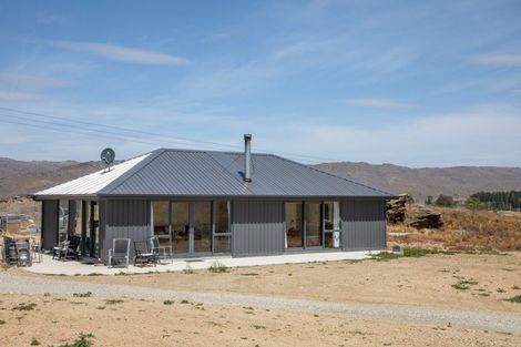 Photo of property in 375 Conroys Road, Conroys Gully, Alexandra, 9392