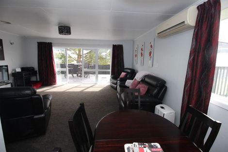 Photo of property in 4 Ngatuku Place, Tokoroa, 3420