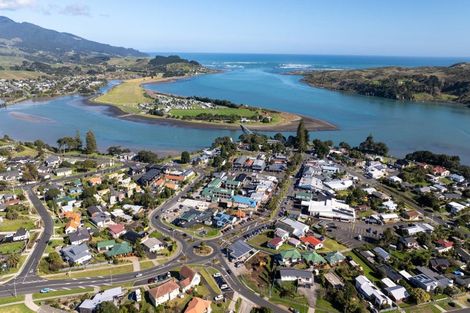 Photo of property in 9b Earles Place, Raglan, 3297