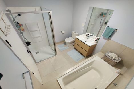 Photo of property in 40 Ringa Matau Road, Hobsonville, Auckland, 0616