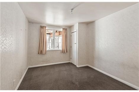 Photo of property in 34 Roche Avenue, Upper Riccarton, Christchurch, 8041