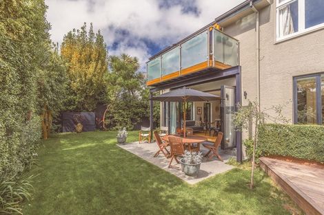 Photo of property in 40 Celia Street, Redcliffs, Christchurch, 8081