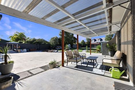 Photo of property in 27 Oak Grove, Ashburton, 7700