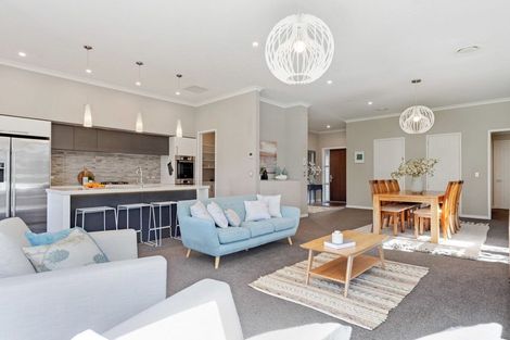 Photo of property in 15 Tall Oaks Way, Bethlehem, Tauranga, 3110