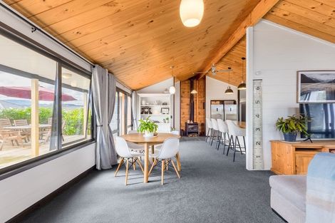 Photo of property in 20 Olive Terrace, Paraparaumu Beach, Paraparaumu, 5032