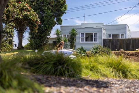 Photo of property in 7 Tay Street, Mount Maunganui, 3116