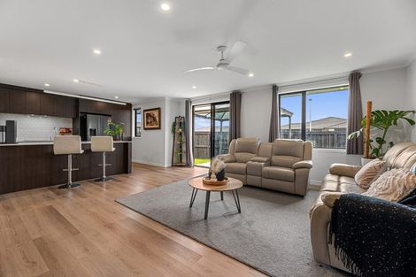 Photo of property in 1 Nursery Lane, Papamoa, 3118