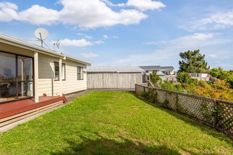 Photo of property in 17 The Bollard, Whitby, Porirua, 5024